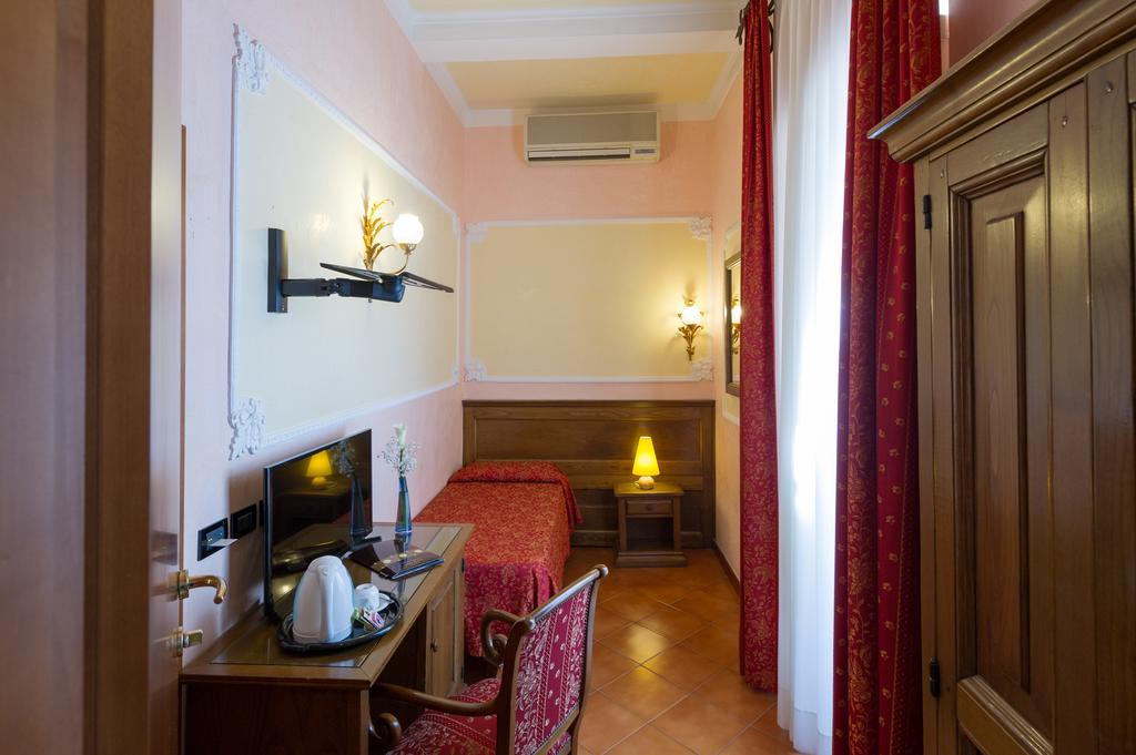 Hotel California Firenze Esterno foto